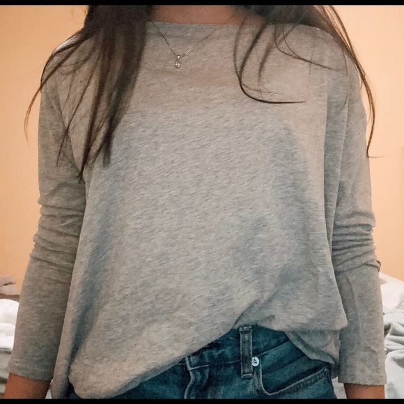 lululemon athletica Tops - LULULEMON GRAY LONGSLEEVE